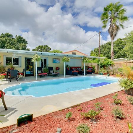St Petersburg Home With Tropical Yard And Pool! Сент-Питерсберг Экстерьер фото