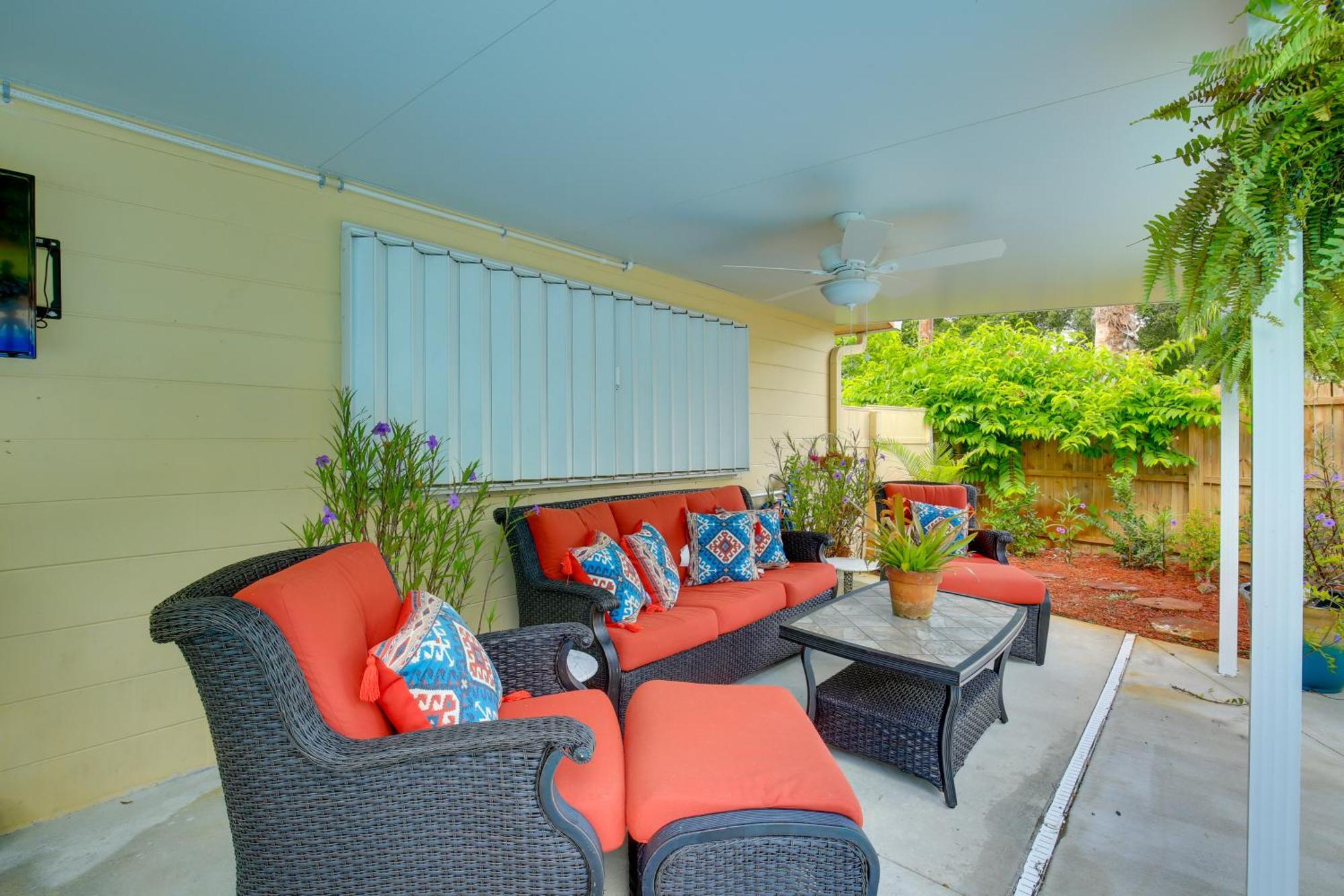 St Petersburg Home With Tropical Yard And Pool! Сент-Питерсберг Экстерьер фото